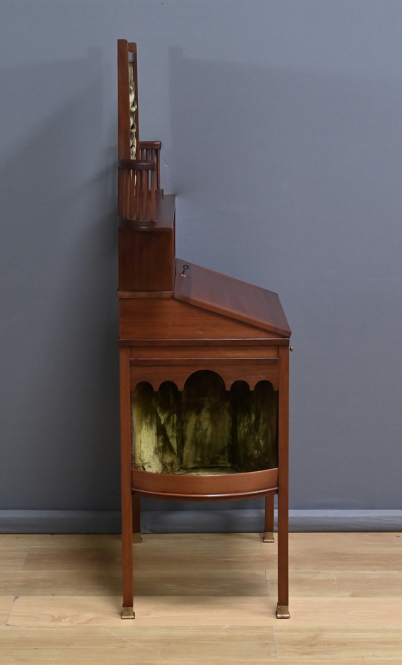 Rare Bonheur du Jour Anglais en Acajou, Lazarus & Cie, Calcutta - 2nde moitié XIXe – Image 12