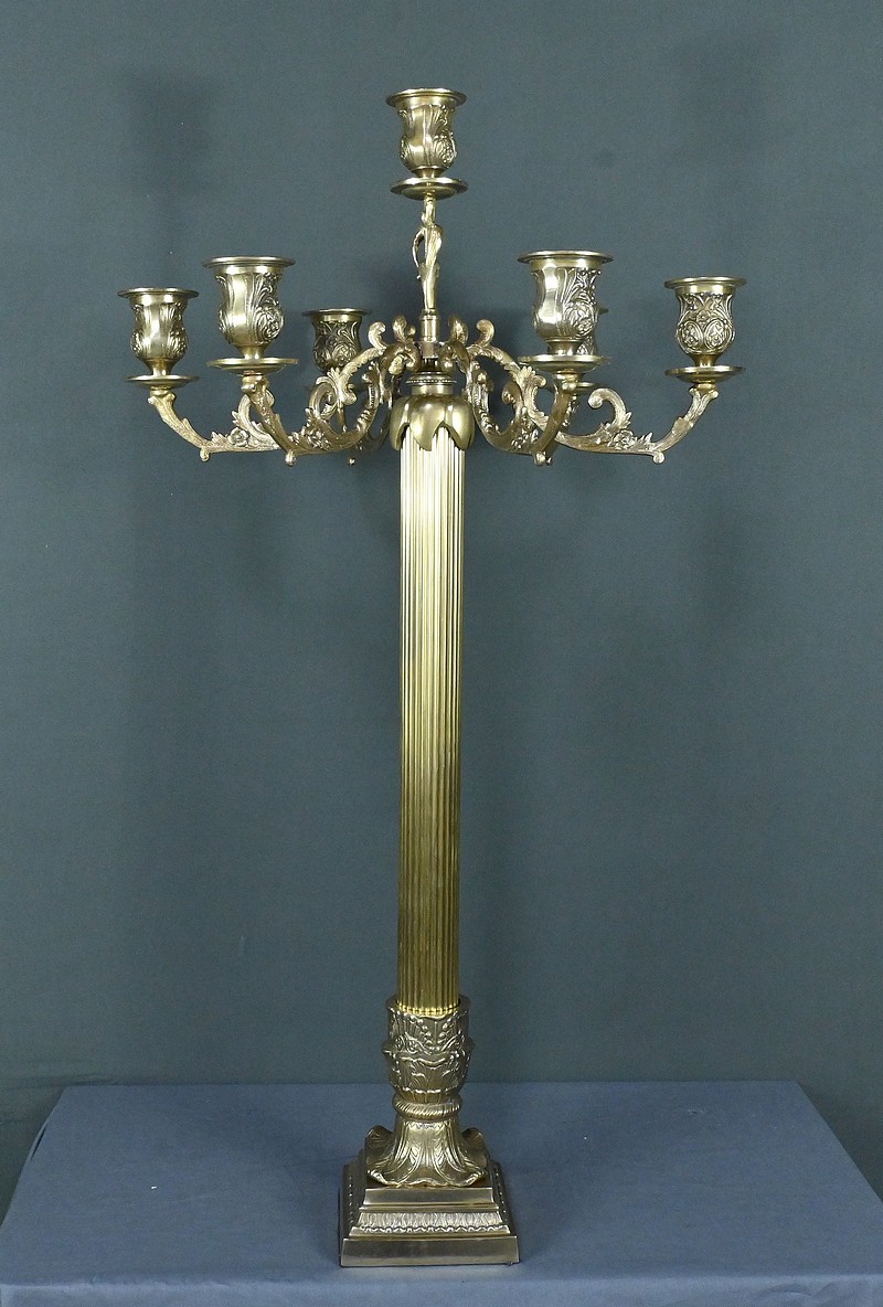 Important Candélabre en Bronze, style Louis XVI - Fin XIXe – Image 3