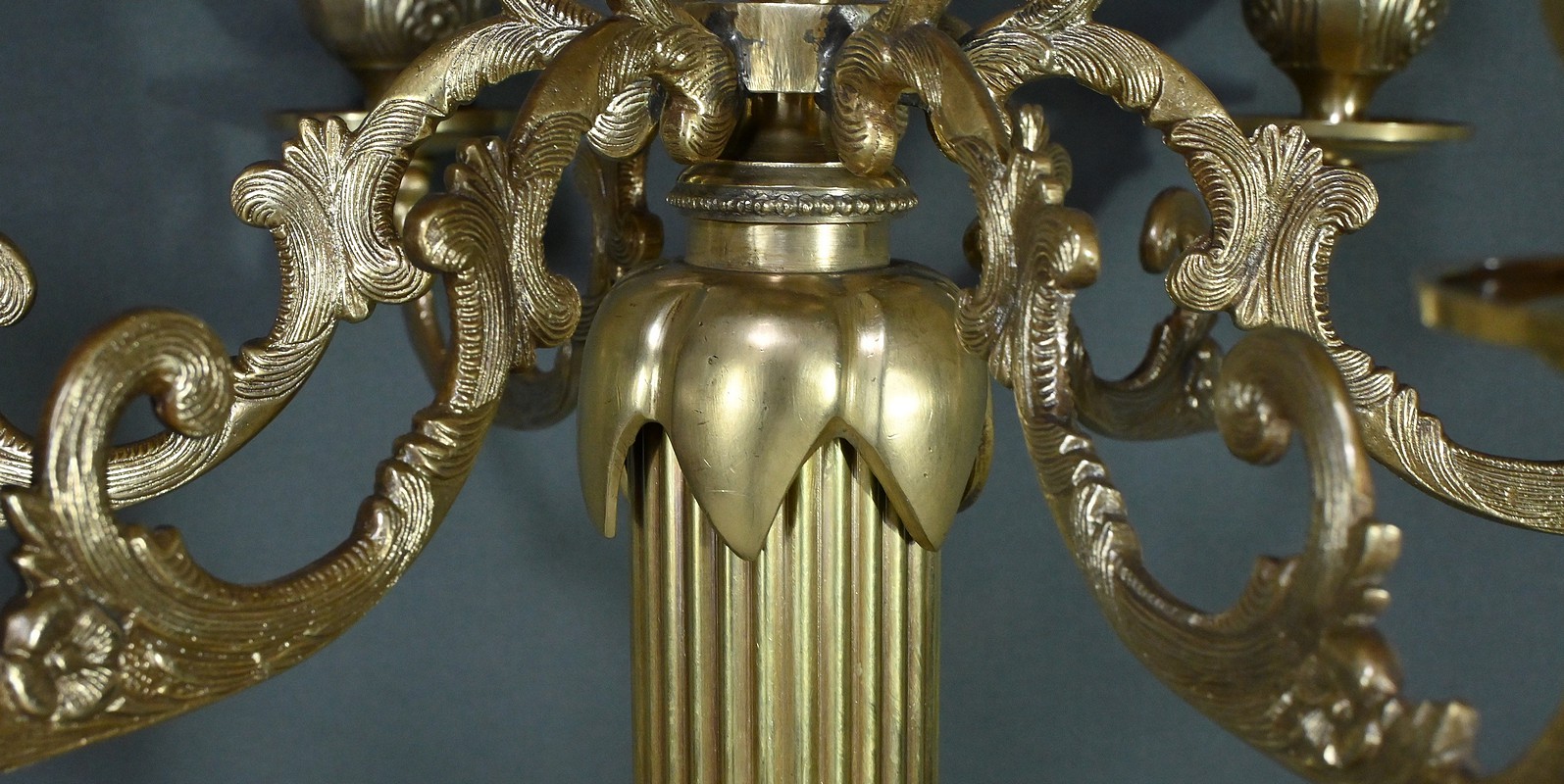 Important Candélabre en Bronze, style Louis XVI - Fin XIXe – Image 7
